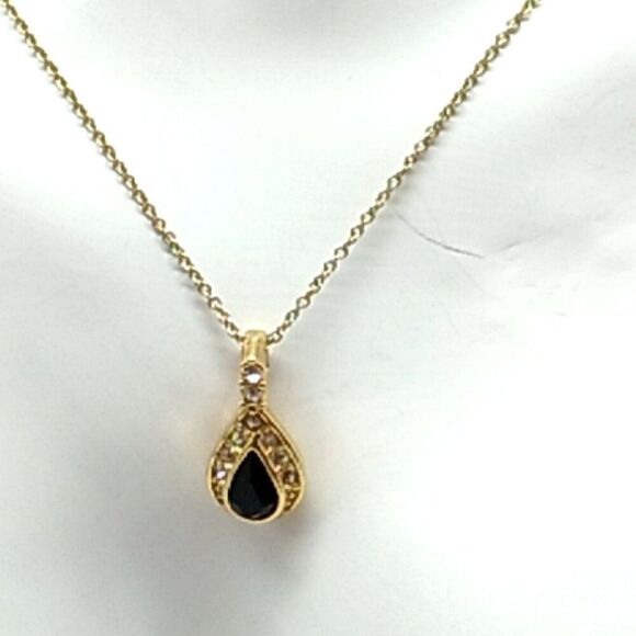 VTG ROMAN Black Rhinestone Teardrop Surrounded by Crystals Pendant Necklace Sign - Picture 2 of 16